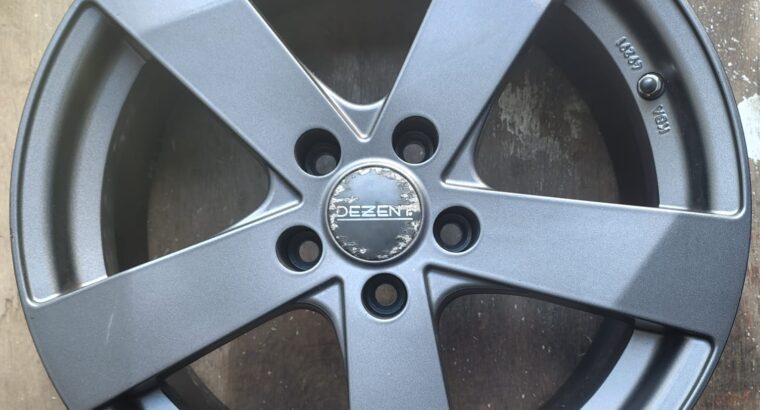 Jante aliaj 17 zoll marca Dezent, gama Volvo